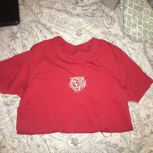BRANDY MELVILLE Red embroidered tiger